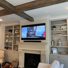 Expert-Samsung-Frame-TV-Mounting-Electrical-Outlet-Installation-in-Bellaire-Texas 4